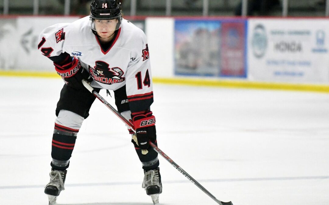 Magicians Split Weekend with Coulee Region