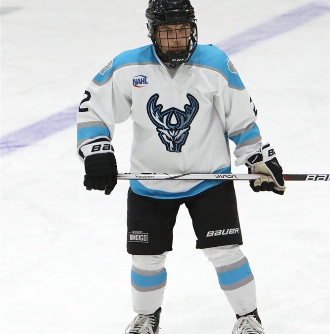 Erick Comstock Named Bauer NAHL Defenseman for September