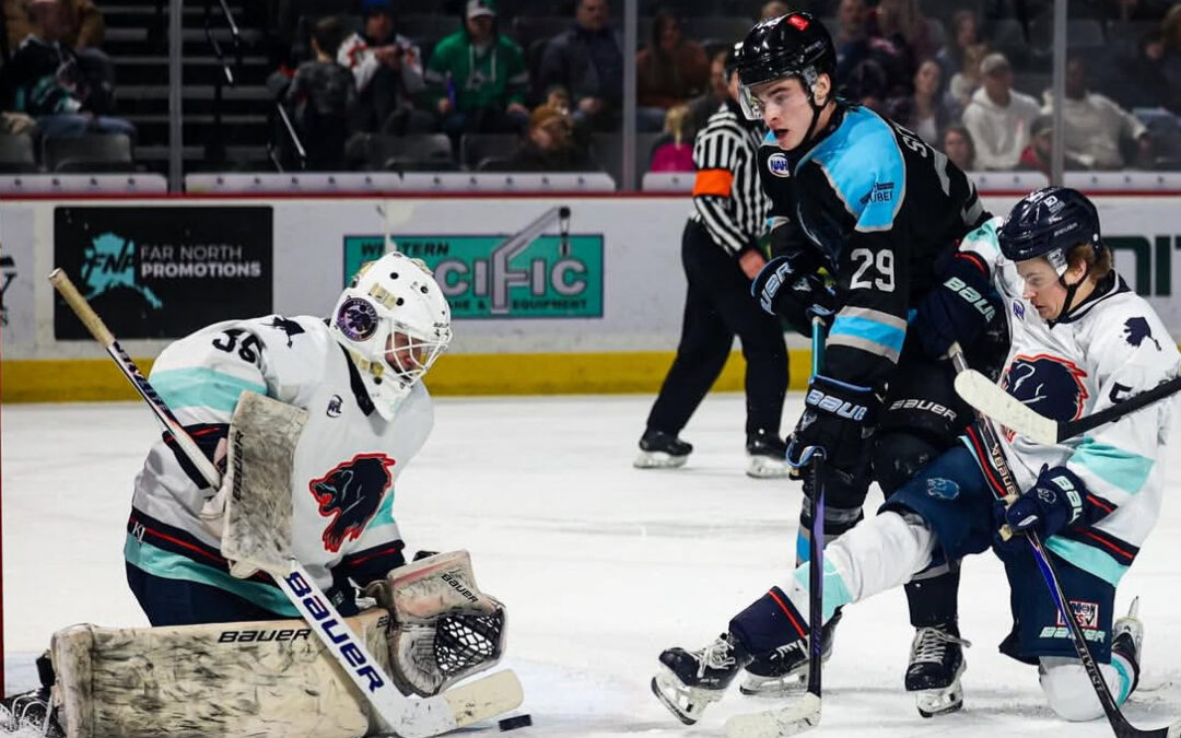 Windigo clinch postseason berth; Split first two games in Alaska