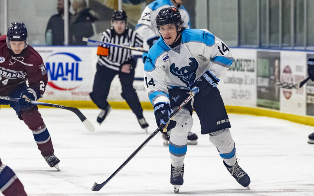 Windigo take control over path to No. 2 Seed in Midwest; Split results against Fairbanks